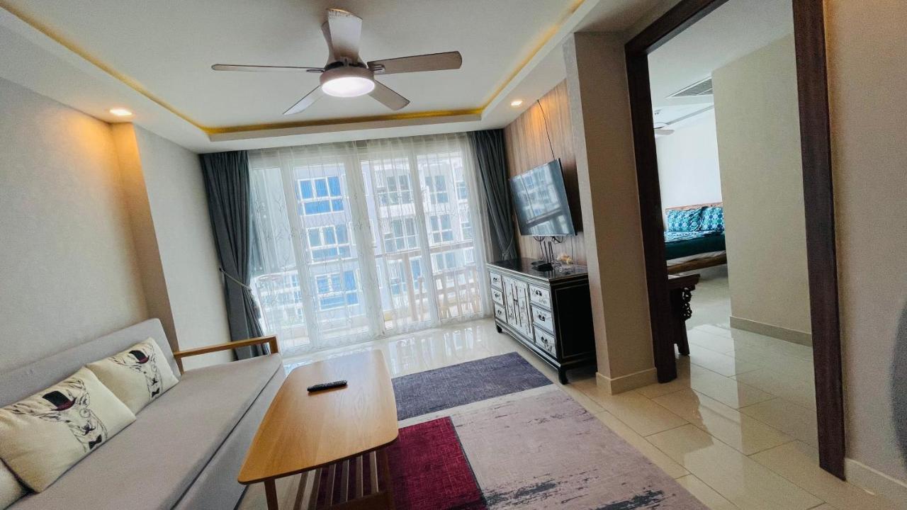 Grand Avenue Soi Buakhao By Zoom Pattaya 1 Apartment Exterior photo